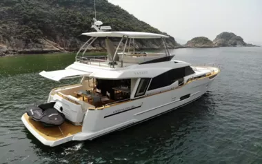 Greenline by Greenline Yachts – Private Motor Yacht Charter in Hong Kong