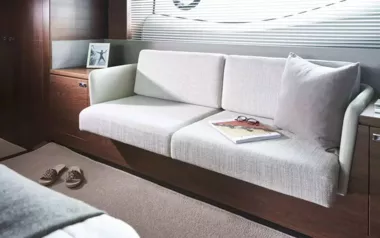 Chameleon 3 by Princess – Private Motor Yacht Charter in the Bahamas