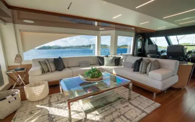 Chillaxin by Ocean Alexander – Private Motor Yacht Charter in Marigot