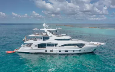 Cool Breeze by Benetti – Private Superyacht Charter in Exuma
