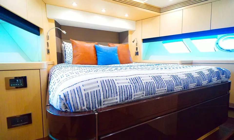 Daddy's $, 2016 Sunseeker 75 Yacht, photo 12