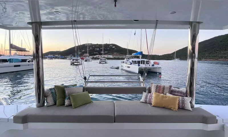 Ithaka image 7