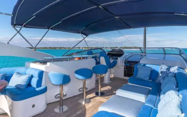 Kefi by Sunseeker – Private Motor Yacht Charter in the Bahamas