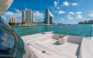 Legend & Soul by Rodriguez Yachts – Private Power Catamaran Charter in Nassau