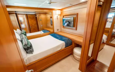 Lovebug by Sanlorenzo – Private Motor Yacht Charter in the Abacos