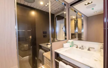 Majestic Moments by Azimut – Private Superyacht Charter in Exuma