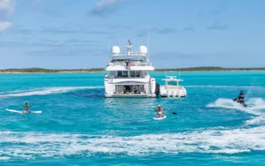 Mambo by Custom Line – Private Superyacht Charter in the USA