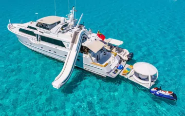 Margate by Broward – Private Motor Yacht Charter in Freeport