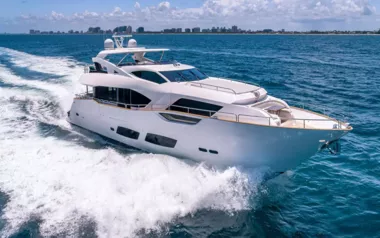 Mirracle by Sunseeker – Private Motor Yacht Charter in Exuma