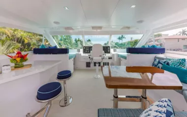 Mucho Gusto by Horizon – Private Power Catamaran Charter in the Abacos