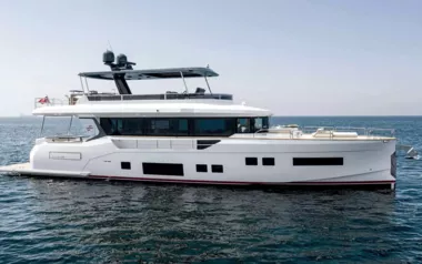 Norman's T4 by Sirena Yachts – Private Motor Yacht Charter in Normans Cay