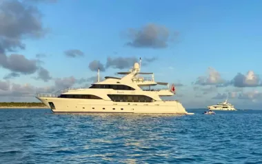 Papaito by Benetti – Private Superyacht Charter in Harbour Island