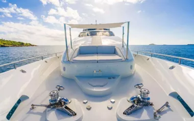 Namastay by Lazzara – Private Superyacht Charter in the Bahamas