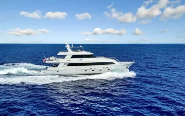 Real Summertime by Sovereign – Private Motor Yacht Charter in Virgin Gorda