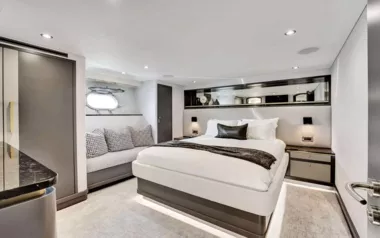 Real Summertime by Sovereign – Private Motor Yacht Charter in Virgin Gorda