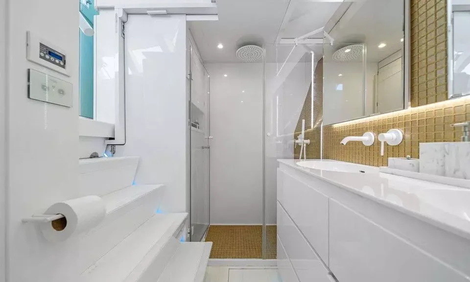 Royal Rita, 2016 Sunreef Yachts, photo 6