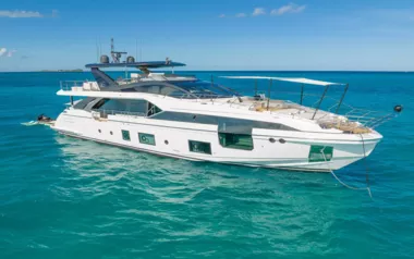 Sea Owl by Azimut – Private Motor Yacht Charter in Nassau