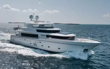 She's a Peach by Johnson Yachts – Private Motor Yacht Charter in Nassau