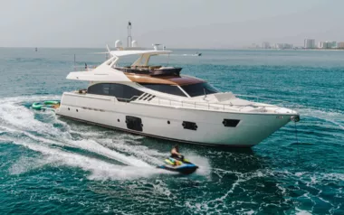 Top Shelf by Ferretti – Private Motor Yacht Charter in Santa Catalina