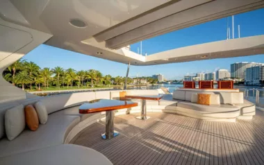 Vivere by Azimut – Private Motor Yacht Charter in Antigua and Barbuda