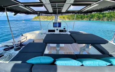 Ventana al Mar by Lagoon – Private Sailing Catamaran Charter in Belize