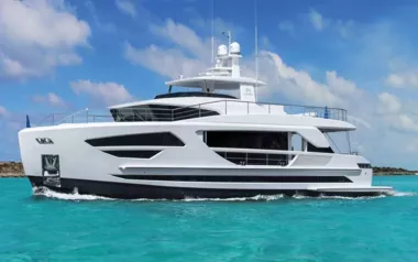 Angeleyes by Horizon – Private Motor Yacht Charter in Virgin Gorda