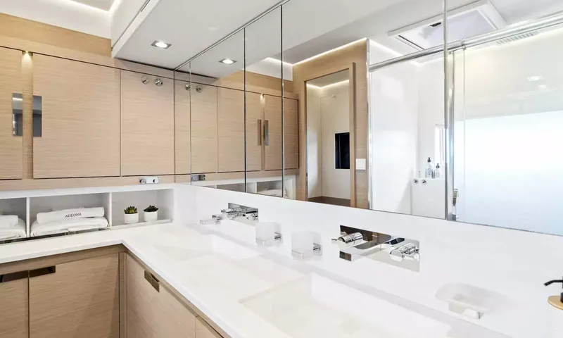Adeona image 10