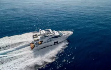AZ 55 von Azimut – privater Motoryacht Charter in Split