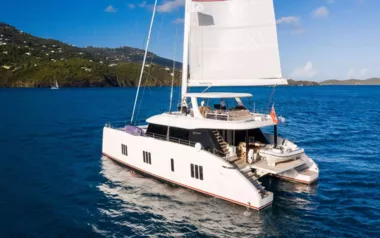 Bundalong by Sunreef Yachts – Private Luxury Catamaran Charter in Tahiti