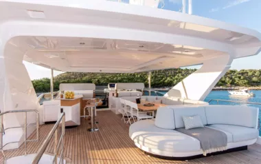 Dawo I by Azimut – Private Motor Yacht Charter in Sibenik