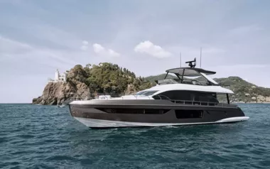 Donna by Azimut – Private Motor Yacht Charter in Sibenik