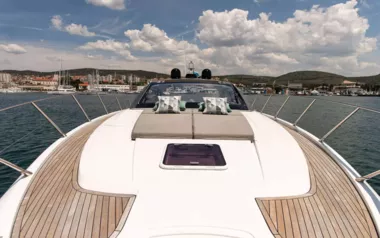 Fellow III by Azimut – Private Motor Yacht Charter in Sibenik