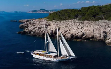 Gulet Vivere by Custom Made – Private Motor Sailer Charter in Dubrovnik