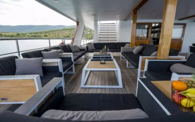 Karizma by Custom Made – Private Motor Yacht Charter in Split