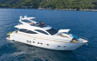 Lukas by Filippetti – Private Motor Yacht Charter in Trogir