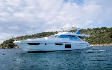 Mineira by Azimut – Private Motor Yacht Charter in Sibenik