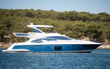 My Laura by Azimut – Private Motor Yacht Charter in Sibenik