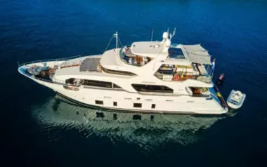 Ocean Drive von Benetti – privater Motoryacht Charter in Split