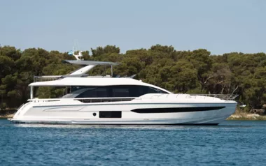 Prewi by Azimut – Private Motor Yacht Charter in Sibenik