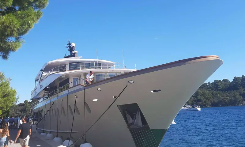 Riva image 12