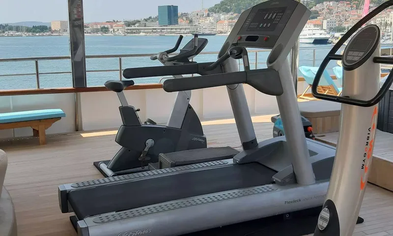 Riva image 18