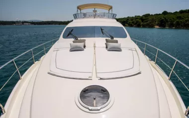 Senza Parola by Aicon – Private Motor Yacht Charter in Sibenik