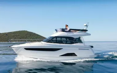 Step Two by Bavaria Yachts – Private Motor Yacht Charter in Dubrovnik