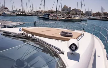 Roslana by Sunseeker – Private Motor Yacht Charter in Limassol