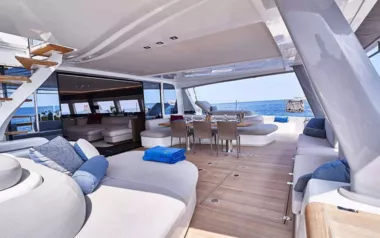 Babac by Lagoon – Private Sailing Catamaran Charter in Tahiti