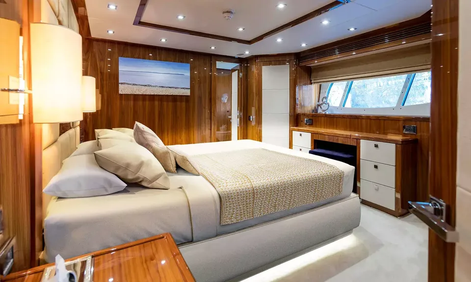 Anya, 2015 Sunseeker, photo 9