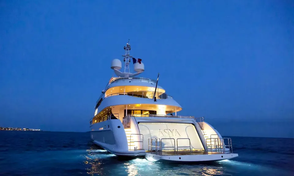 Asya, 2015 Heesen 4700 Series, photo 21
