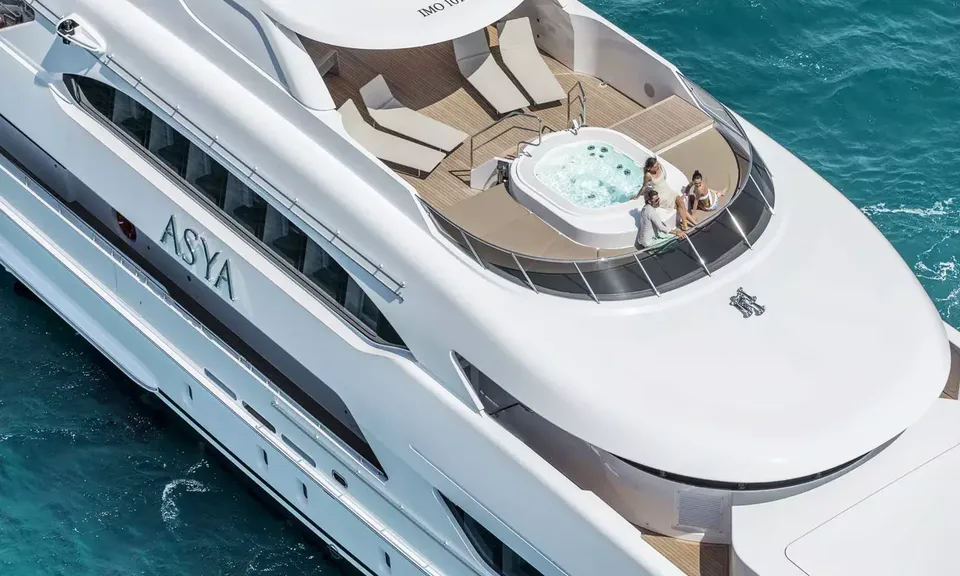 Asya, 2015 Heesen 4700 Series, photo 2