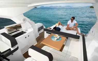 Black Lobster by Jeanneau – Private Power Boat Charter in the Cayman Islands
