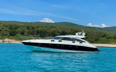 Bora by Princess – Private Motor Yacht Charter in France
